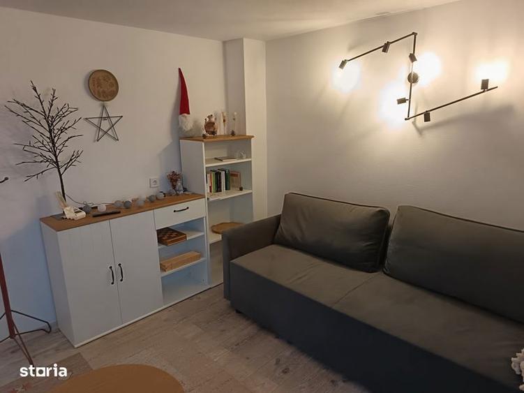 Casă cu 2 camere cu Teren 60 Mp în Corbeni