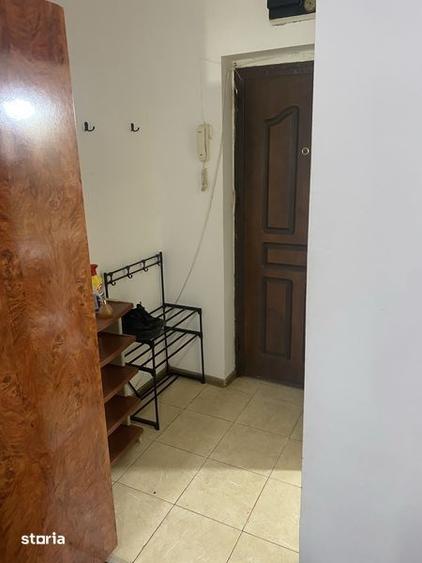 Garsonieră, mobilată în Nicolina