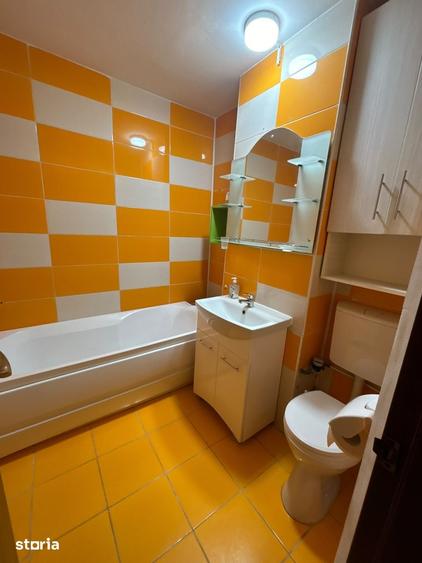 Apartament cu 2 camere semidecomandat în Unirii Sud