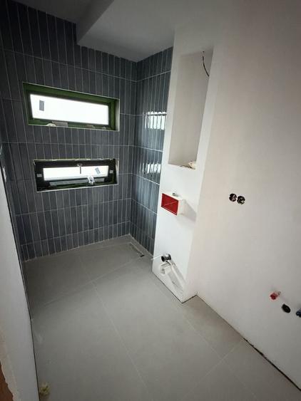 Casă cu 4 camere cu Teren 105 Mp în Central