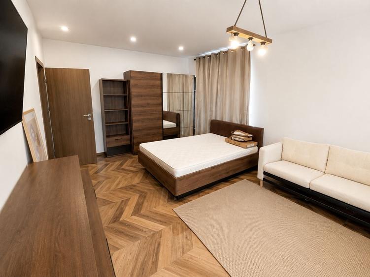 Apartament cu 3 camere în Universitate