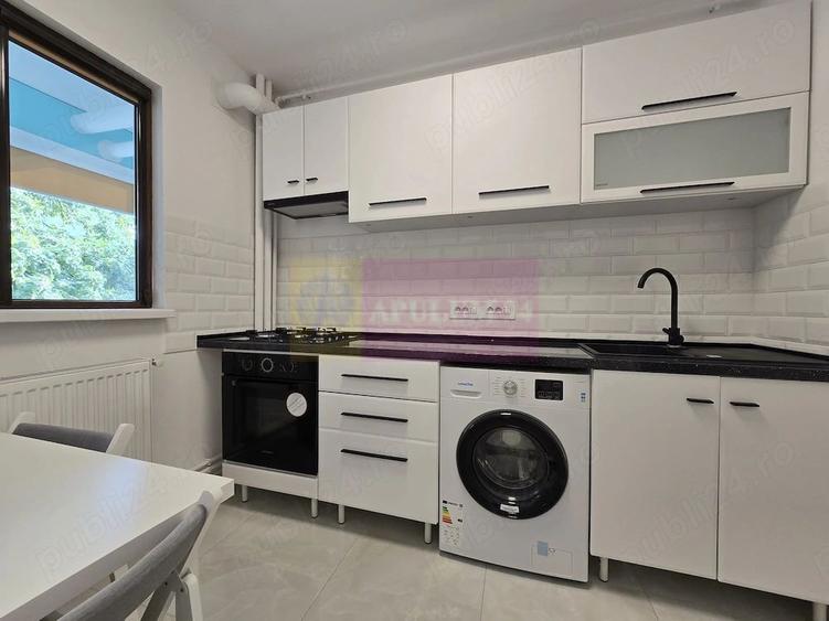 Apartament cu 2 camere semidecomandat, mobilat în 1 Mai