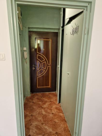 Garsonieră semidecomandată, mobilată în Balta Albă