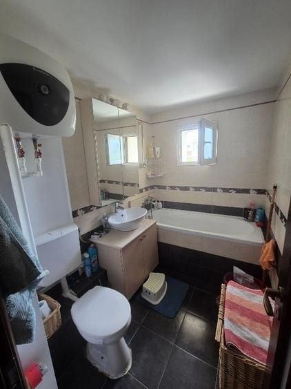 Apartament 2 camere de vânzare, Aviatiei, etaj 3/4, loc parcare inclus - 11