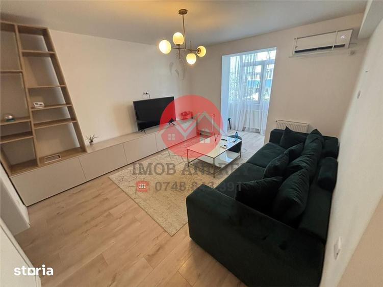 Apartament cu 2 camere decomandat în Central