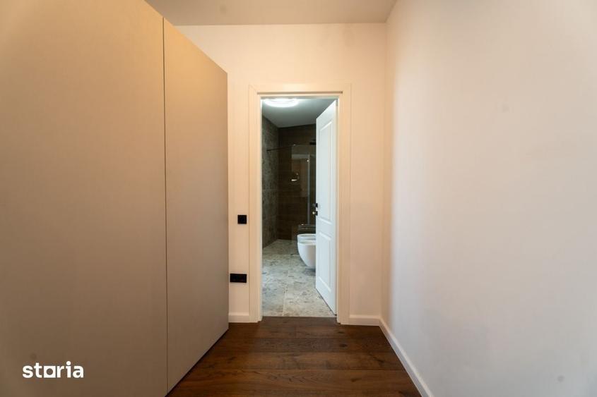Apartament cu 3 camere în Gruia