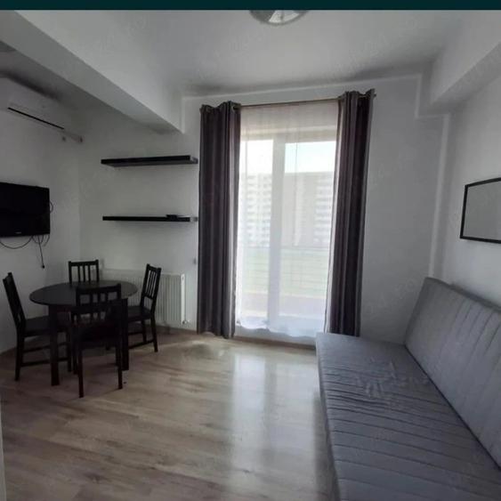 Garsonieră decomandată în Rahova