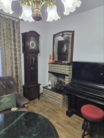 Casă cu 3 camere decomandat cu Teren 875 Mp în Central