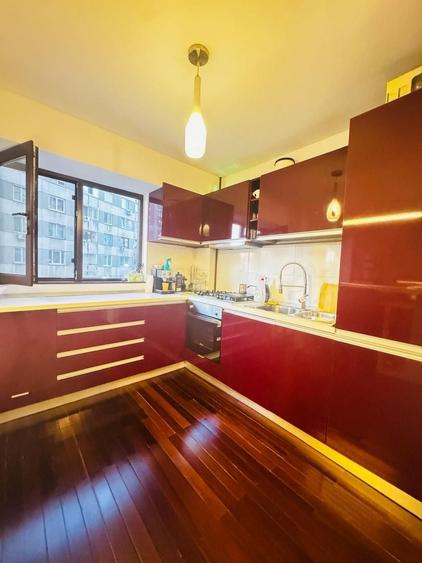 Apartament cu 2 camere semidecomandat, mobilat în Rahova