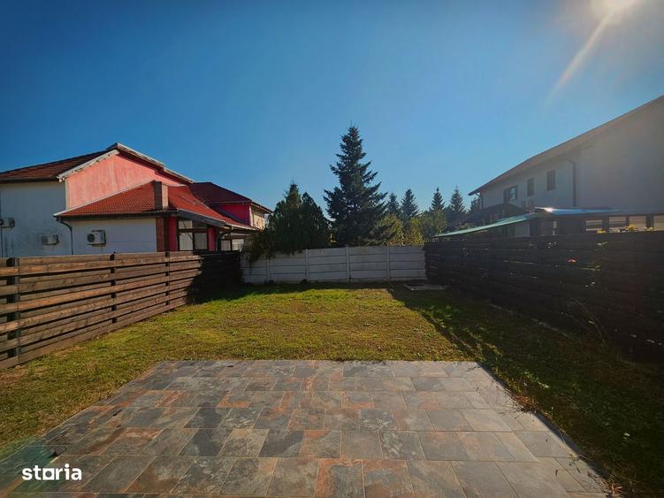 Casă cu 5 camere cu Teren 300 Mp în Corbeanca