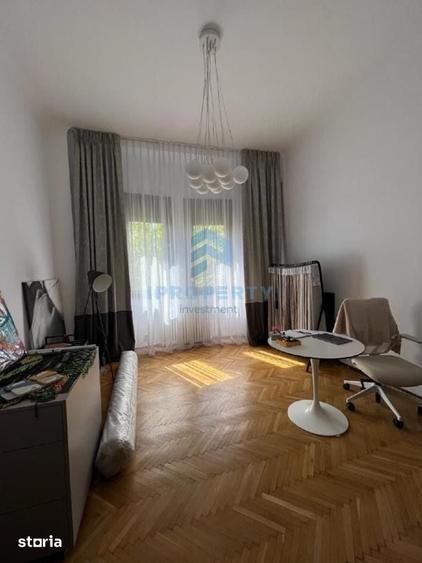 Apartament cu 4 camere în Primăverii