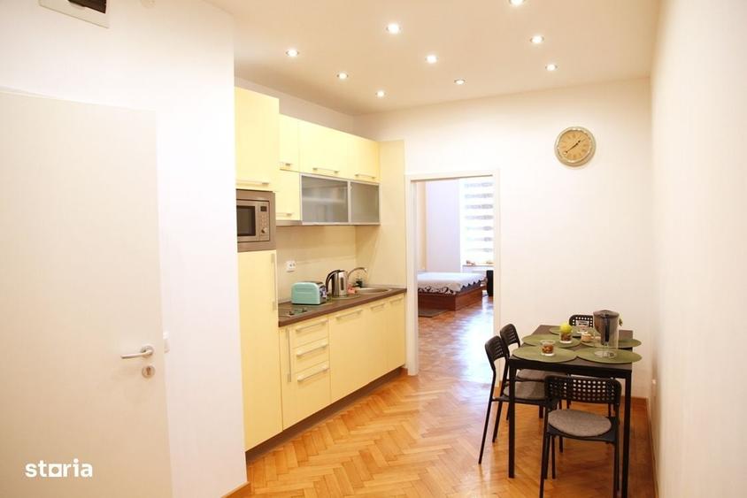 Apartament de inchiriat Piata Sfatului - 8