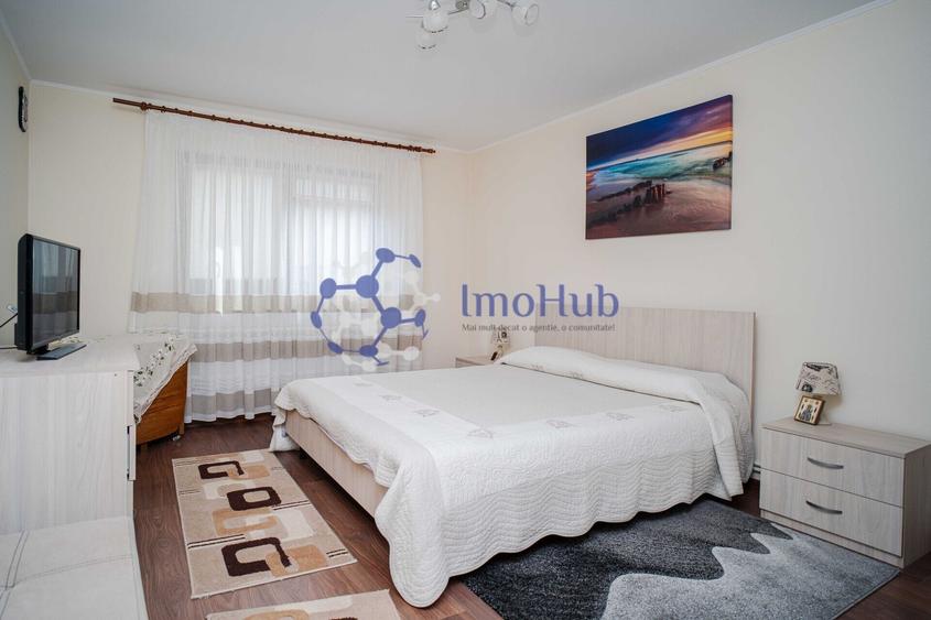 Casă individuală cu 3 camere cu Canalizare în Uricani