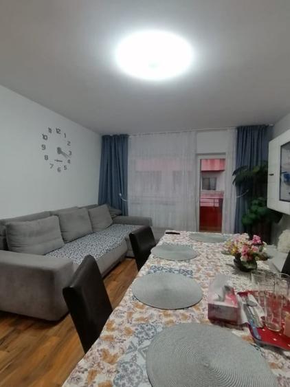 Garsonieră decomandată în Florești