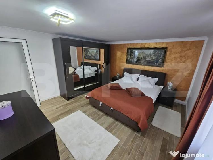 Apartament cu 3 camere semidecomandat în Central