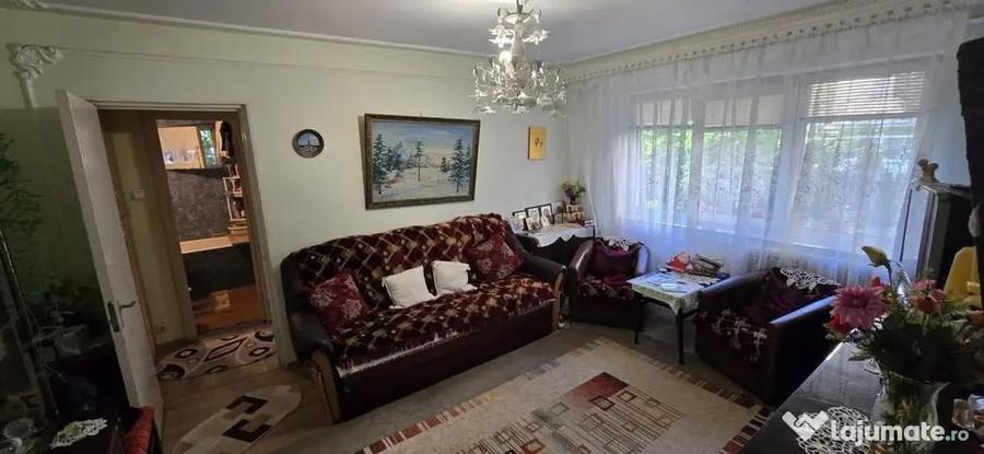 Apartament cu 2 camere semidecomandat în Păcurari