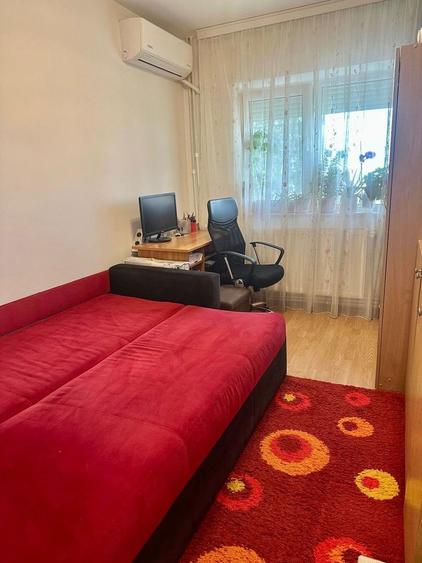 Apartament cu 4 camere decomandat, mobilat în Energia