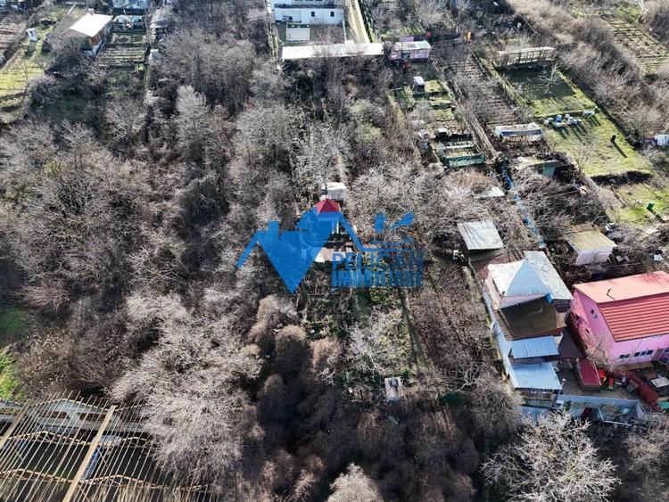 Teren Construcții intravilan de 550 mp, în Sud