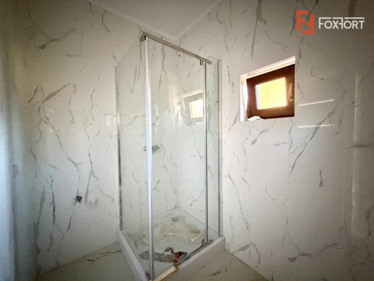 Casă cu 4 camere cu Teren 900 Mp în Sânandrei