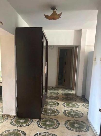 Apartament cu 3 camere decomandat în Octavian Goga