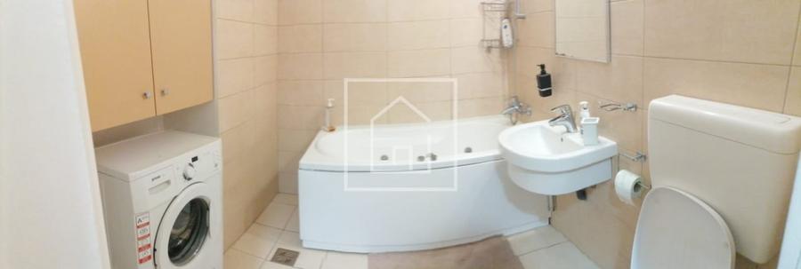 Apartament cu 2 camere decomandat, mobilat în Ultracentral