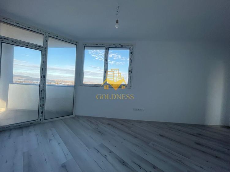 Apartament cu 3 camere decomandat în Între Lacuri