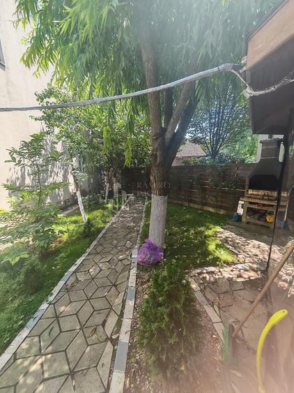 Apartament cu 3 camere decomandat în Dobroești