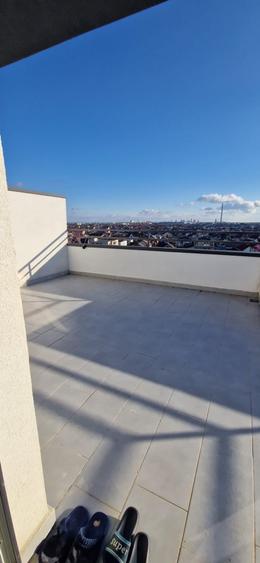 Apartament cu 2 camere decomandat în Craiovei