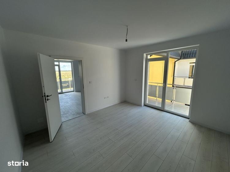 Apartament cu 3 camere decomandat în Giroc
