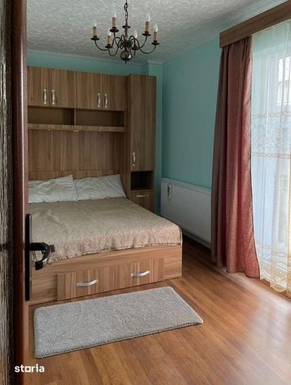 Inchiriez apartament 3 camere - 1
