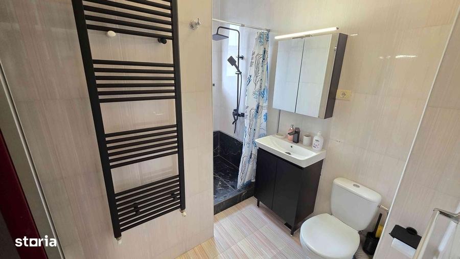 Apartament cu 3 camere în Băneasa