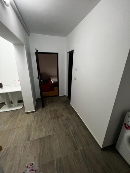 Garsonieră decomandată în Exterior Vest