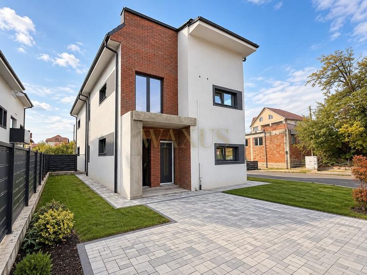 Apartament cu 4 camere semidecomandat în Mărăști