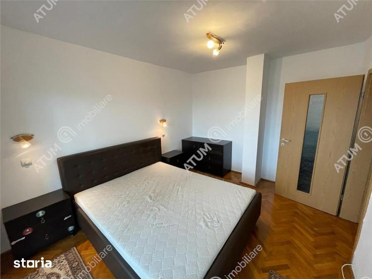 Apartament cu 4 camere decomandat, mobilat în Ștrand