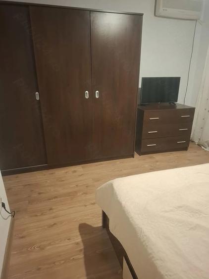 Apartament cu 2 camere decomandat în Lacul Tei