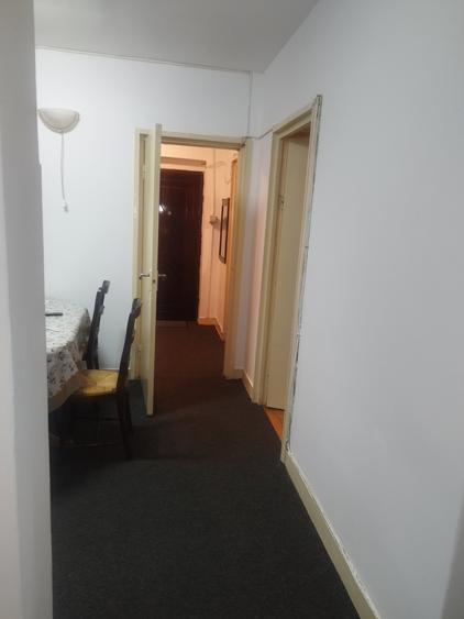 Inchiriez ap. cu 3 cam. in CORNISA - 7