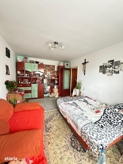 Apartament cu 2 camere decomandat în Burdea