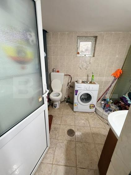 Casă individuală cu 5 camere cu Canalizare în Zărnești