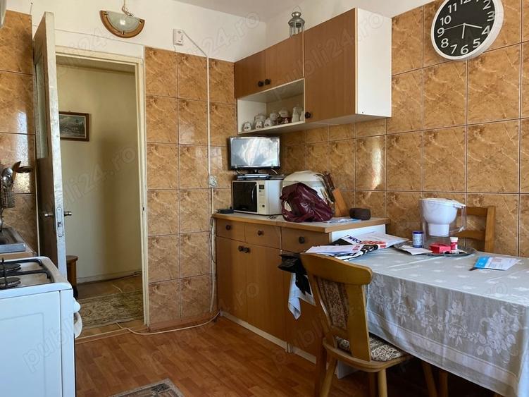 Apartament cu 2 camere decomandat în Orizont