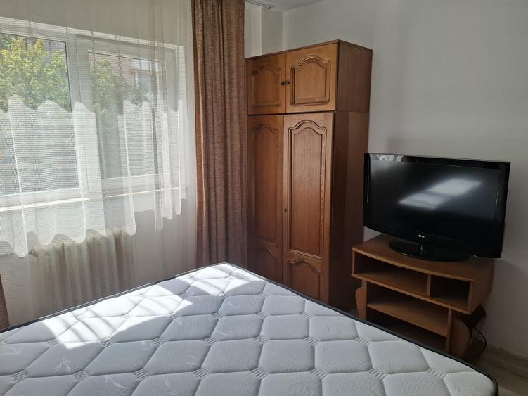 Apartament 2 camere de  inchiriat - LUJERULUI - 2