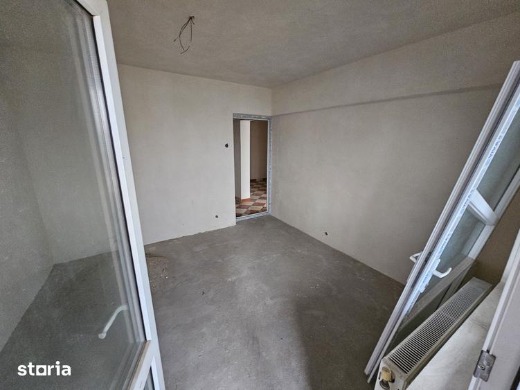 Apartament cu 4 camere în Orizont