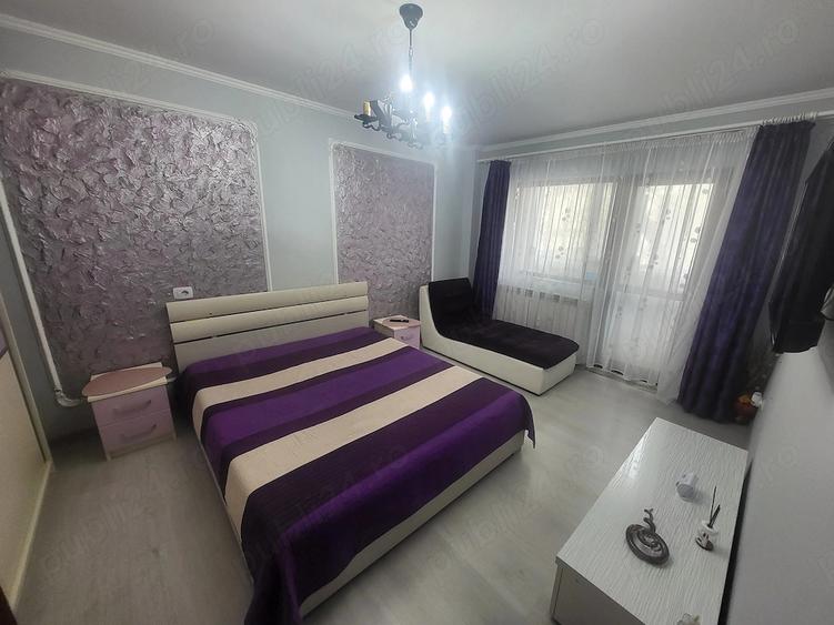 Garsonieră decomandată în Micro 21