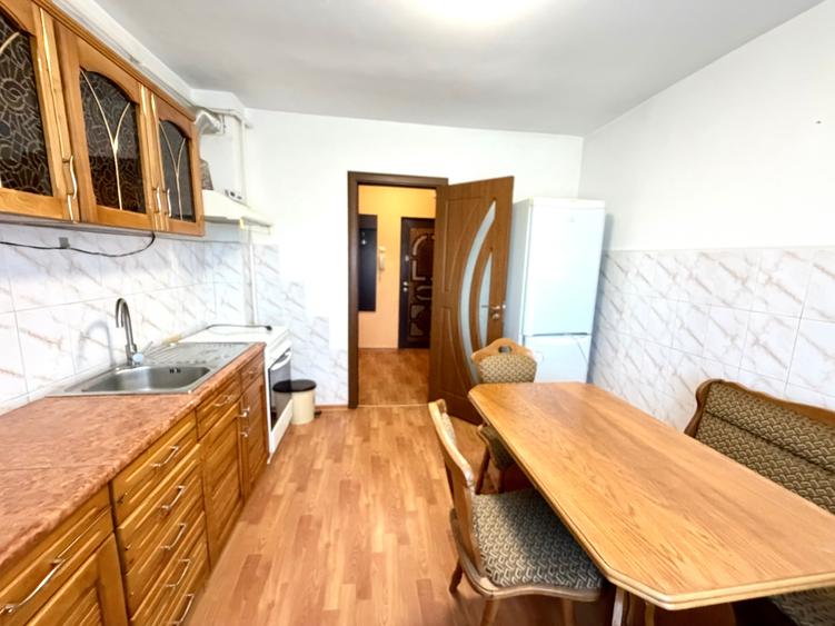 Apartament cu 2 camere decomandat în Mioriței