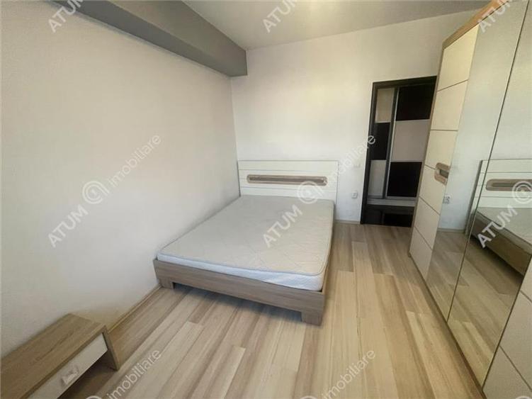 Apartament cu 3 camere decomandat, mobilat în Turnișor