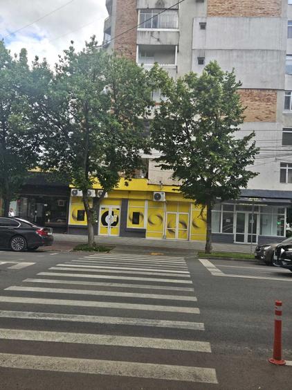 Spațiu comercial, de 120 mp, în Ultracentral