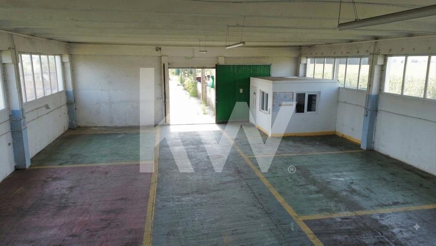 Spațiu industrial, de 667 mp, în Bod