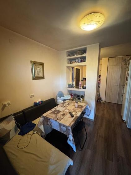 Apartament doua camere decomandat ,Brazda ,etaj 1 - 8