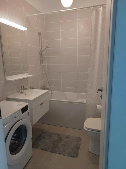 Apartament cu 2 camere semidecomandat în Timpuri Noi