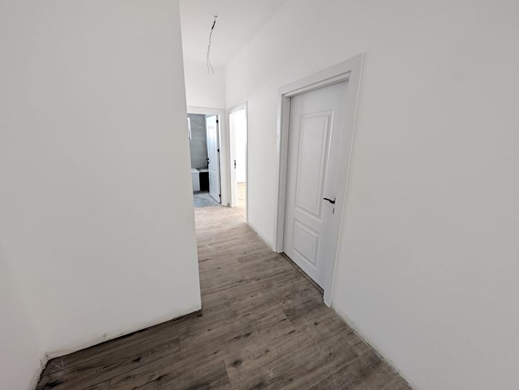 Apartament cu 3 camere în Tunari