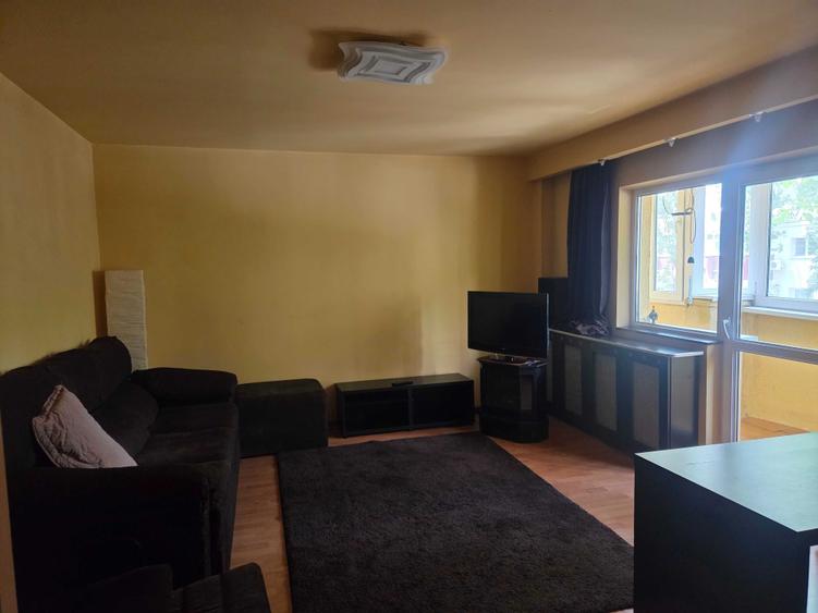 Apartament cu 2 camere decomandat în Brâncoveanu
